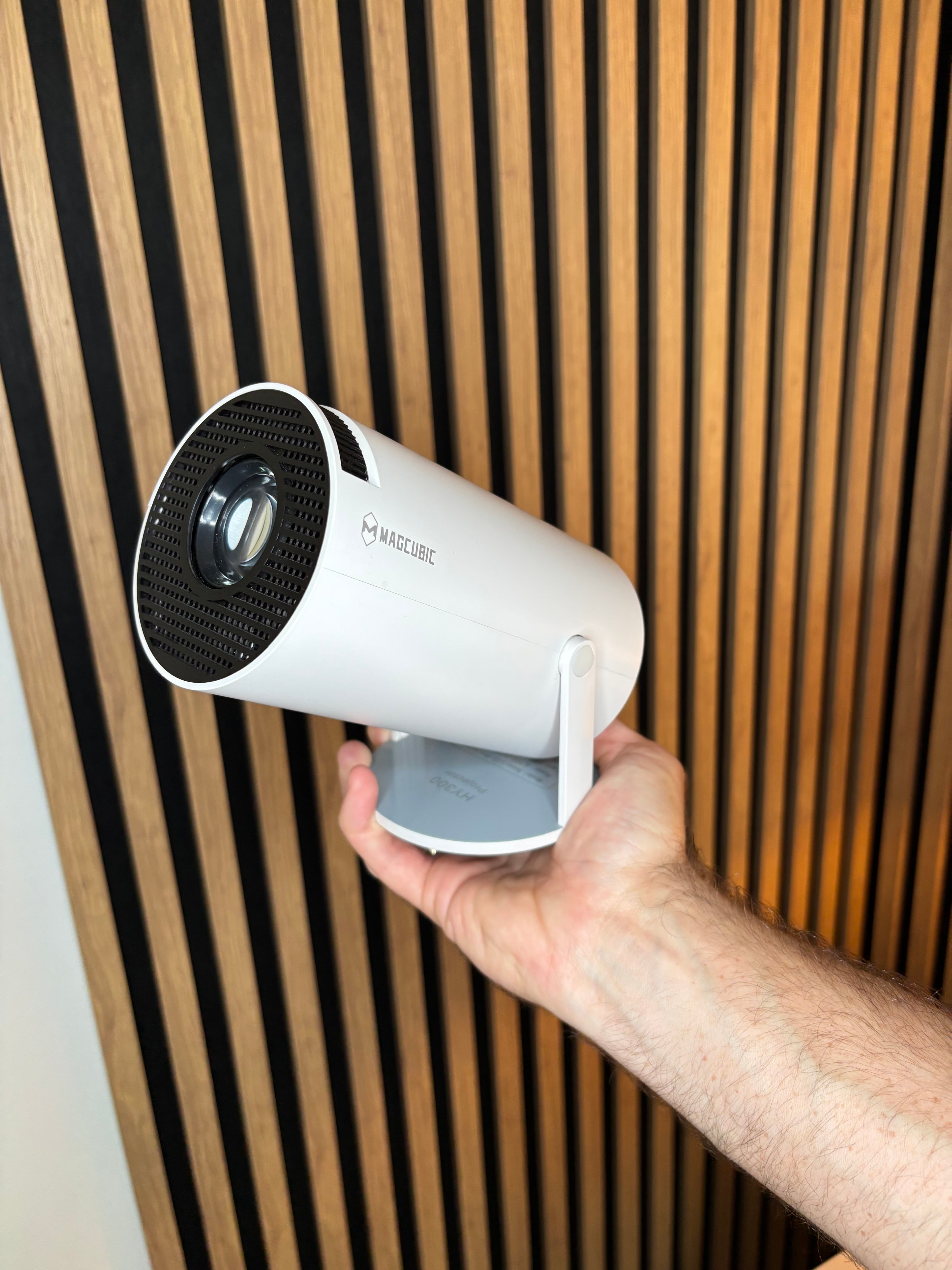 PROJEKTOR 4K Magcubic HY300 Pro - KINO DOMOWE z Androidem 11 🎥